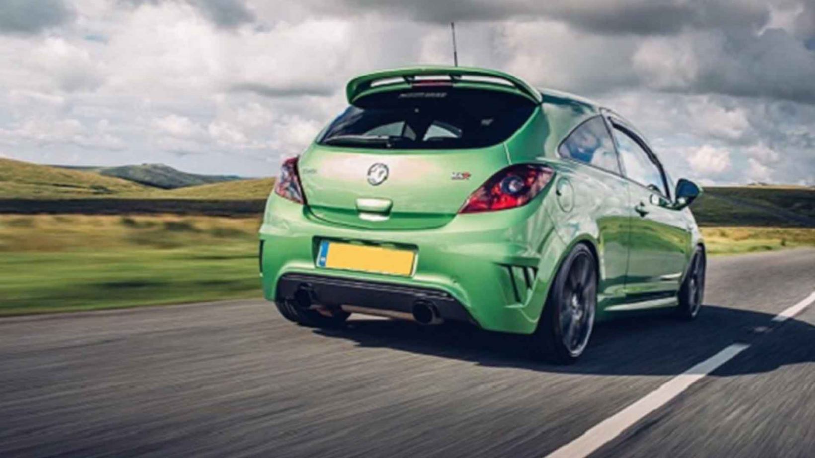 hulk-inspired-vauxhall-corsa-vxr