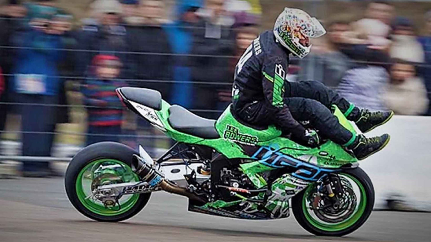 lee-bowers-bike-stunts-rider