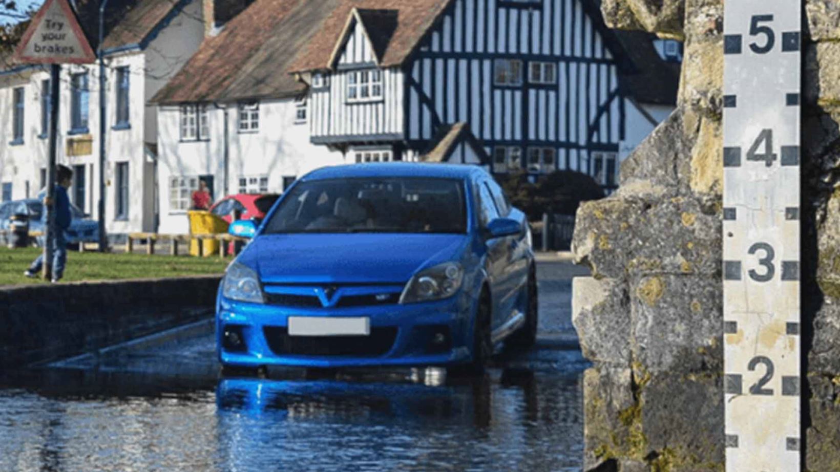 images/pages/modified-car-of-the-year-emilys-vauxhall-astra-h-vxr-feature_1640.jpg