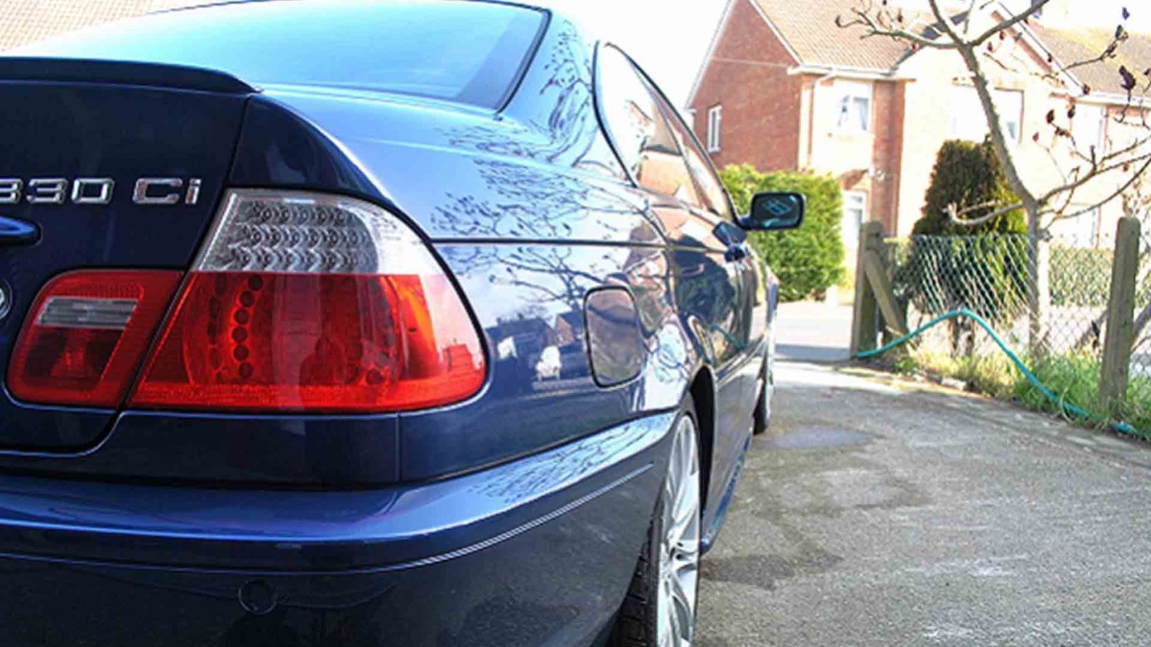 staff-car-gallery-bmw-330ci-e46